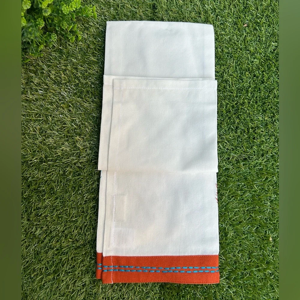 Pier 1 imports Tea Towel 18 x 28 in (46 x 71 cm) 100 cotton new   MADE IN INDIA